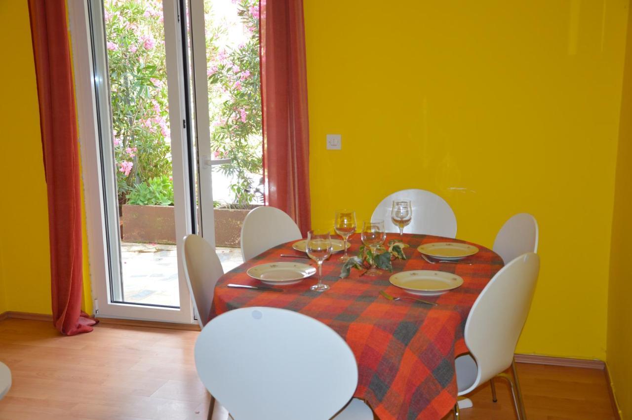 Apartment Lana Vrsar Exterior photo